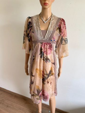 Robe à manches courtes Jacqueline Riu taille 36 jamais portée