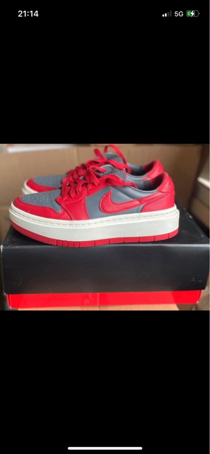 Air Jordan 1 Eleven low