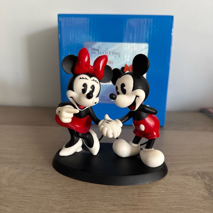 Figurine enesco enchanting