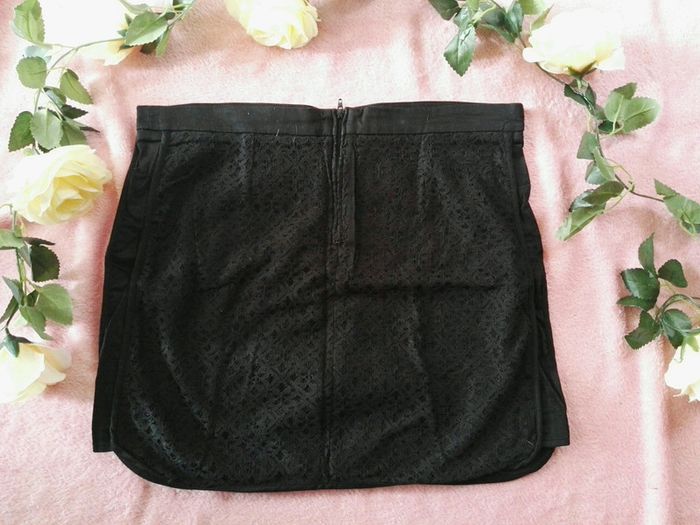 Jupe dentelle Naf Naf - photo numéro 2