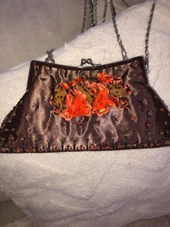 🌼Sac a mains vintage satin et perles🌼