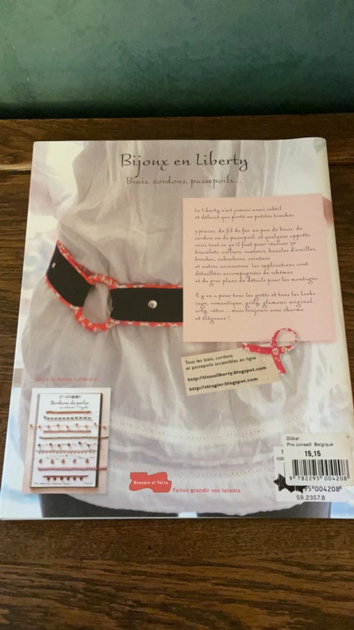 Bijoux en Liberty - Anne Khâ - photo numéro 2