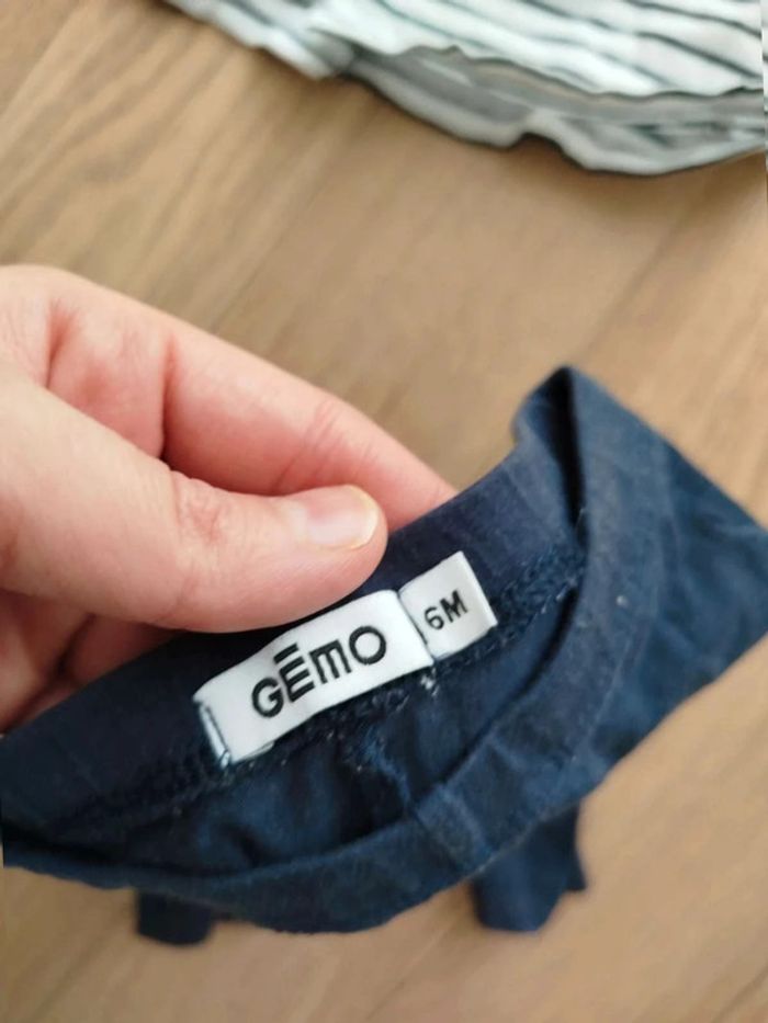 Tenue bébé fille 6 mois très bonne état - photo numéro 5