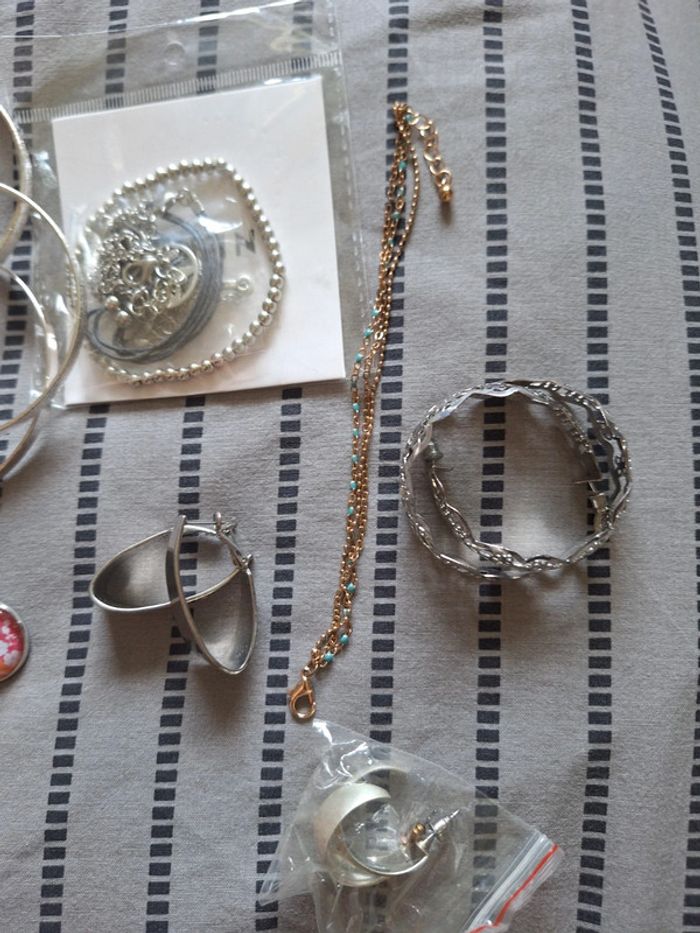 Lot bijoux - photo numéro 3