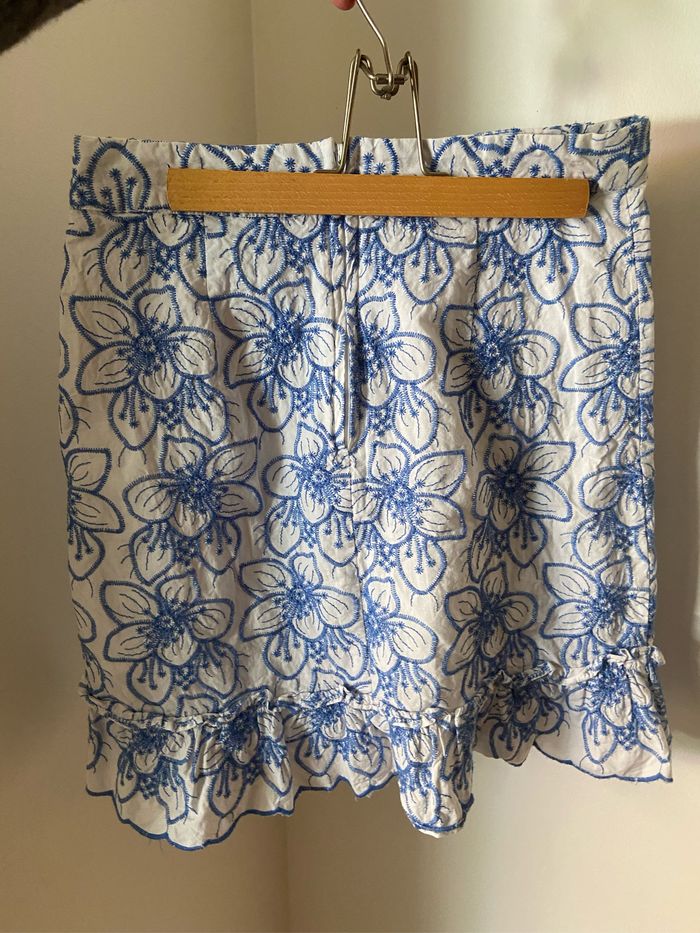 Jupe 38 Naf Naf Blanc et bleu fleurs - photo numéro 3