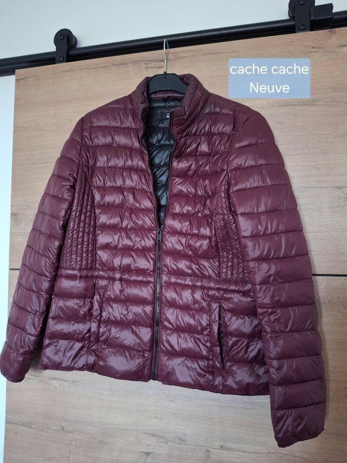 Doudoune prune femme Cache Cache Taille 4 convient S/M - Neuve