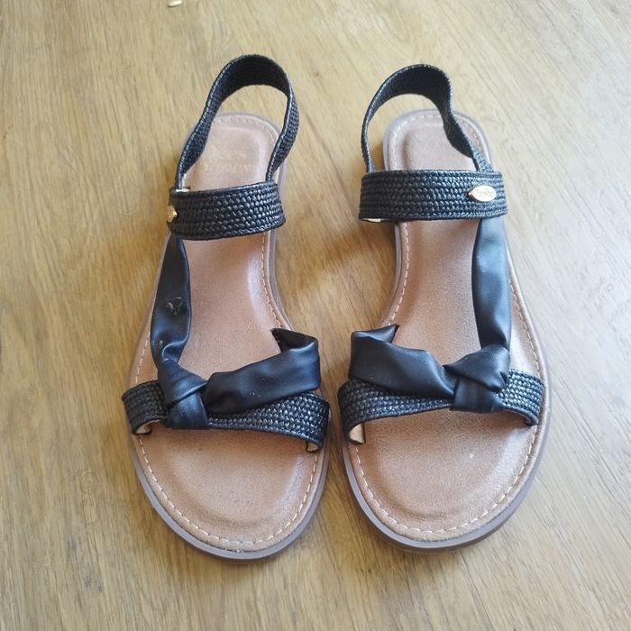 Nu pieds neuf - photo numéro 7