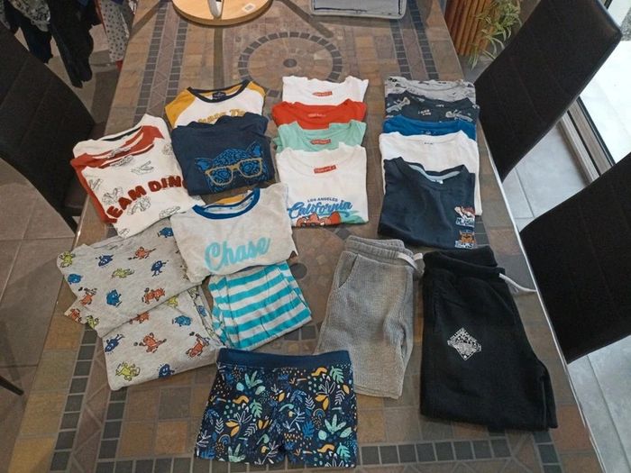Lot vêtements 5ans