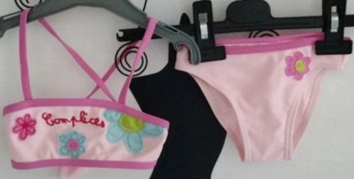 Maillot de bain 2 pièces rose clair Complices taille 12 mois - photo numéro 2