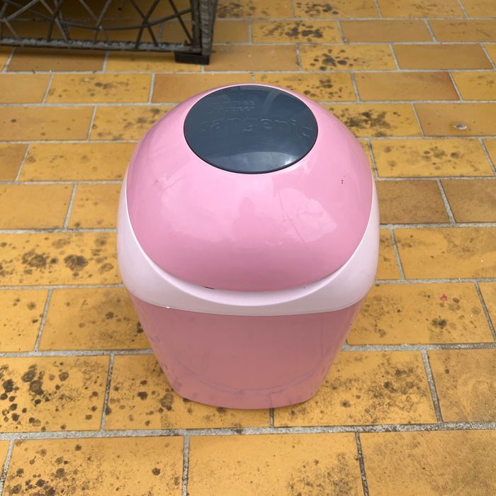 Poubelle à couches Twist & Click