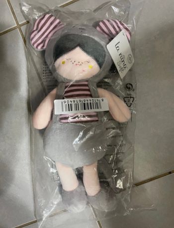 Poupée doudou