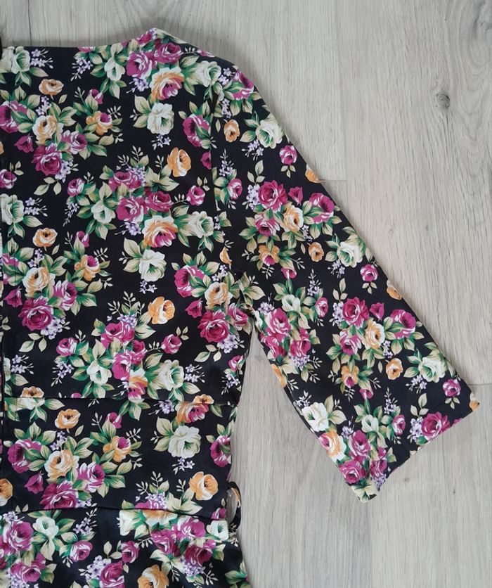 Robe Lindy Bop t.38 fleurie et ceinture - photo numéro 11