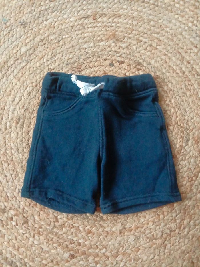 Short kiabi 18 mois