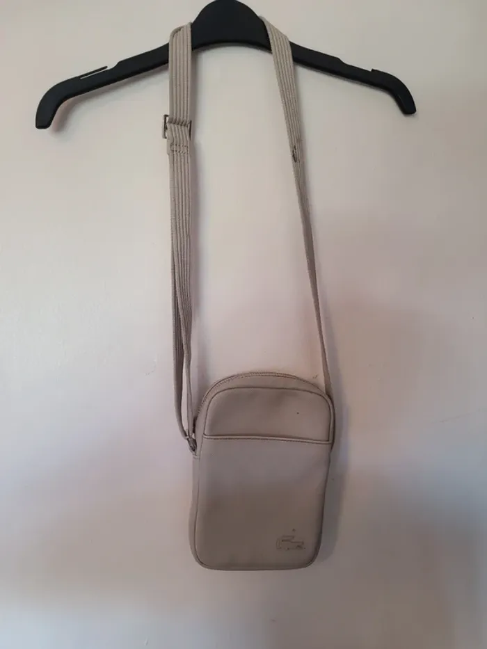 Sacoche lacoste