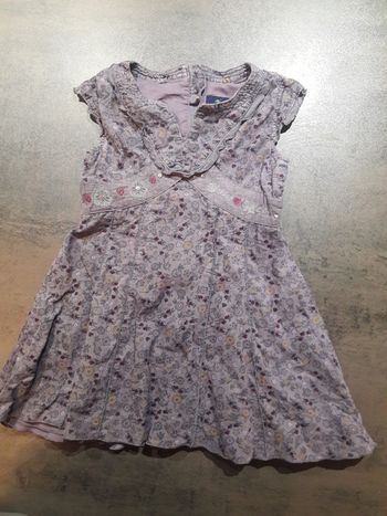 Robe 3 ans