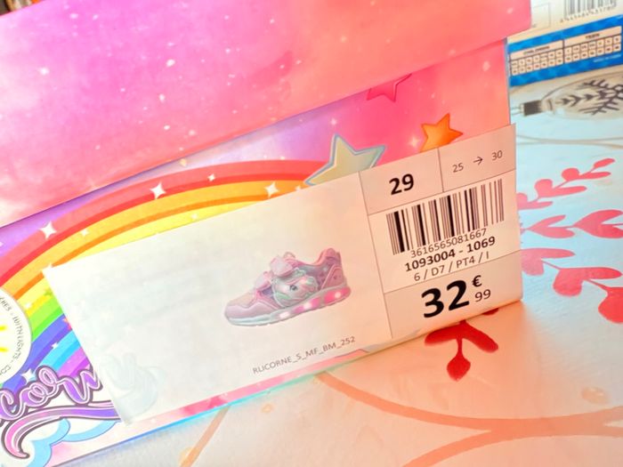 Licorne lumière 💡 - photo numéro 8