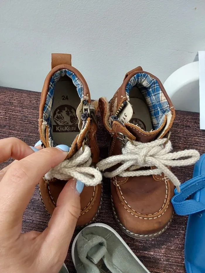 Lot chaussures taille 24 - photo numéro 4
