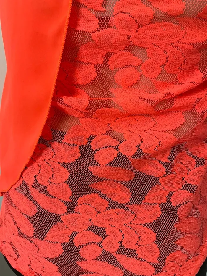 Top orange fluo dentelle - photo numéro 3