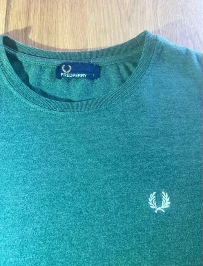 T-shirt Fred Perry vert - Logo brodé - photo numéro 2