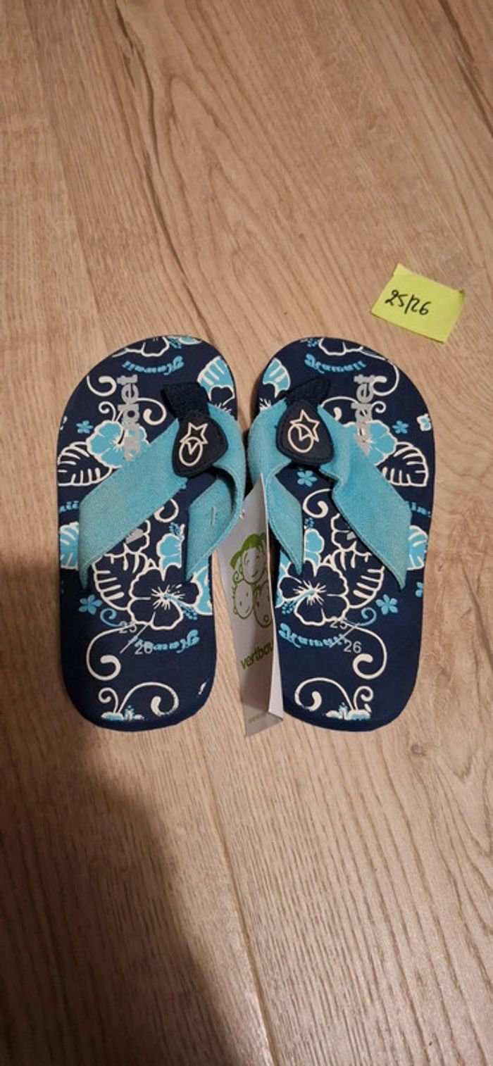 Tong 25/26 Vert Baudet neuves - photo numéro 3