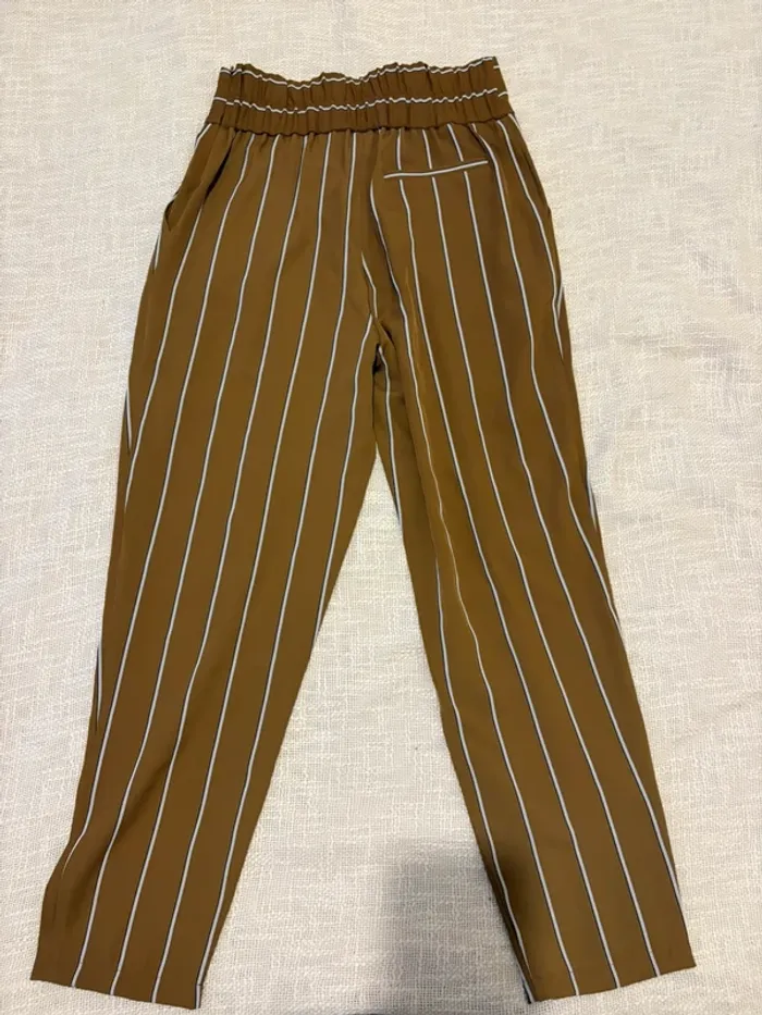 Pantalon camel à rayures blanches et noires – Imperial – Taille S - photo numéro 2