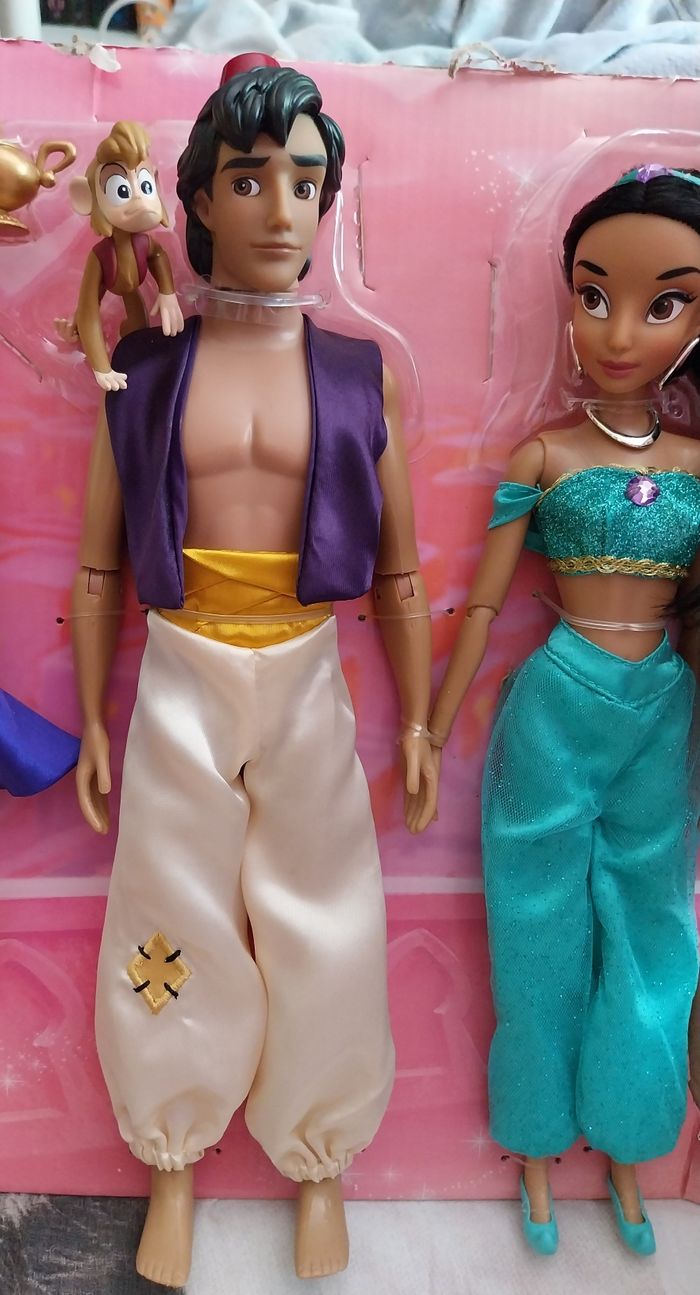 Couple de Poupées Aladdin singe Abu et Jasmine- Coffret de poupées Aladdin Disney - photo numéro 3