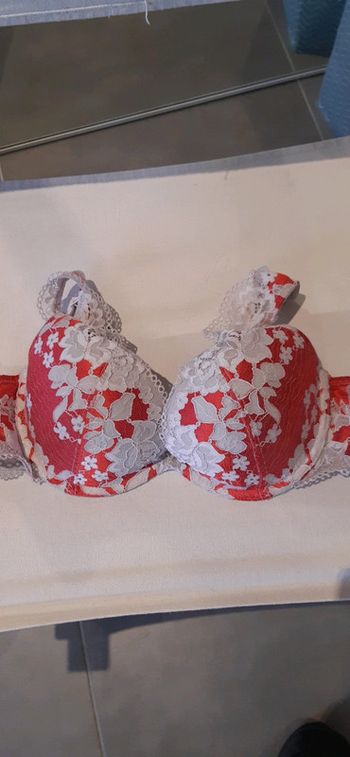 Soutien-gorge 90C