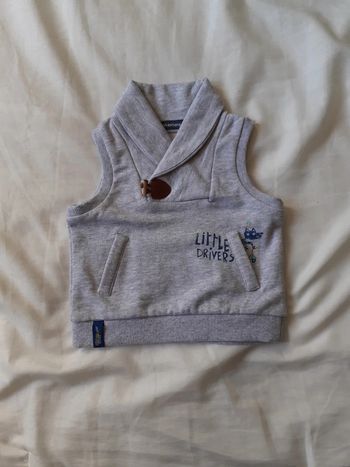 Gilet  sans Manches neuf