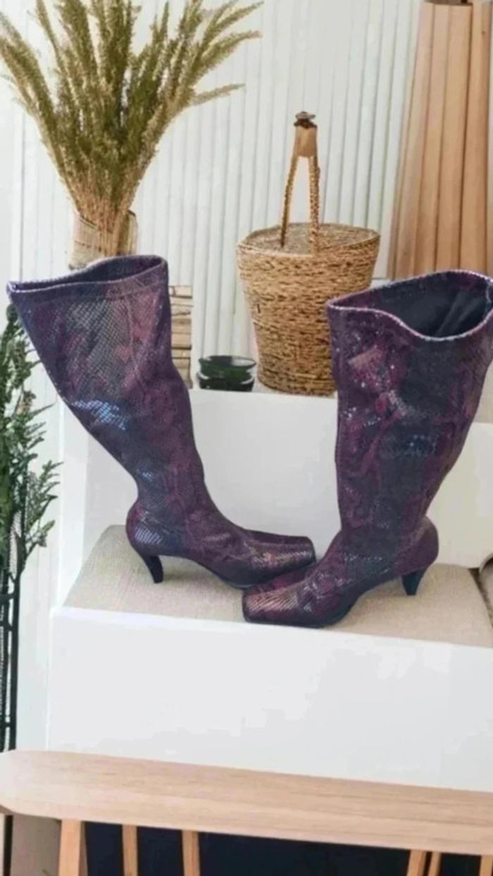 Bottes rouge et noir effet python 🌹38🌹 - photo numéro 2