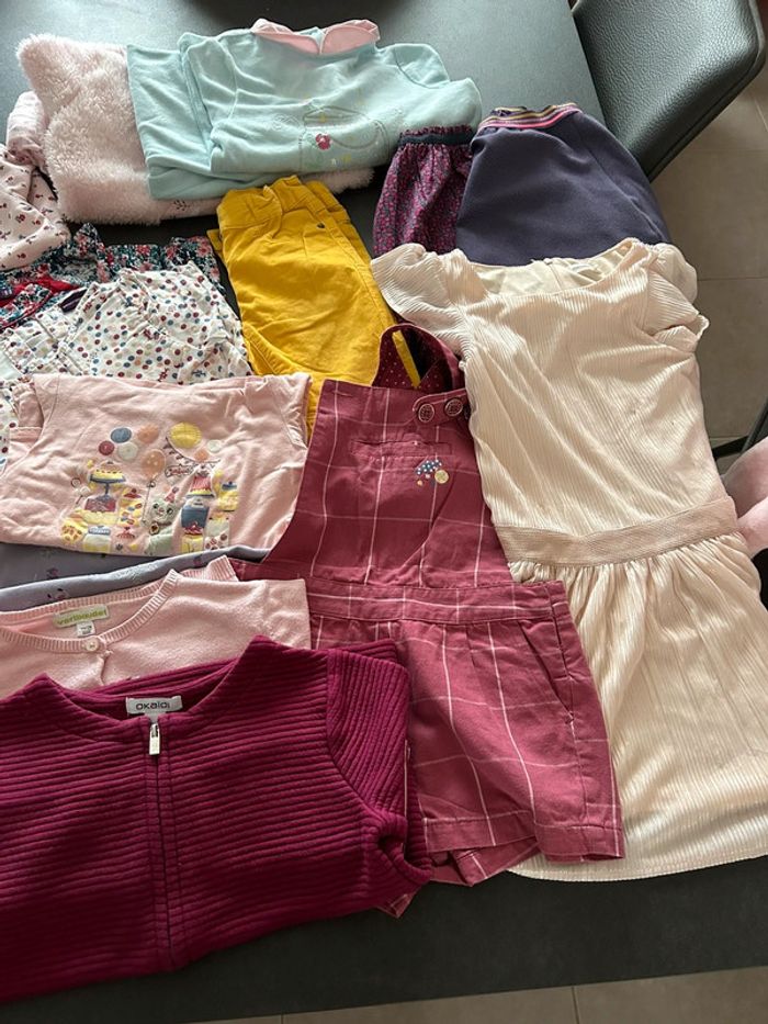 Lot de vêtements fille 6 ans Sergent-major okaidi - photo numéro 2