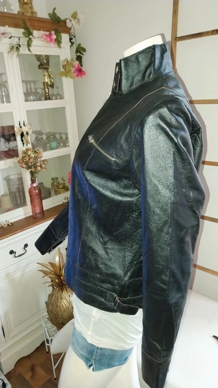 Blouson/ Perfecto/ Veste en cuir véritable noir état neuf  Taille 38 - photo numéro 10