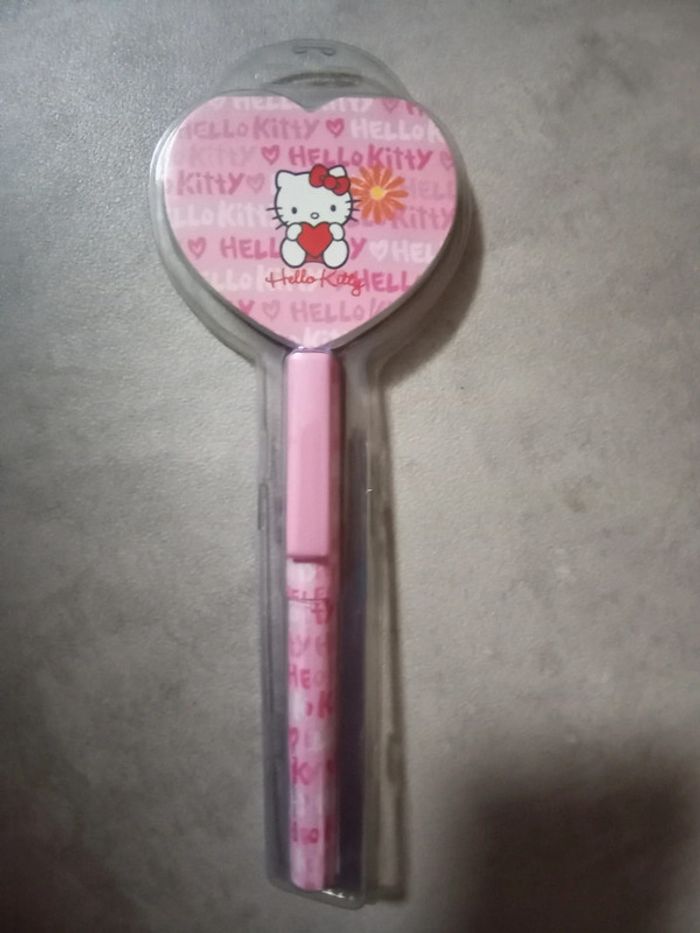 Carnet mémo et stylo bille hello Kitty neuf