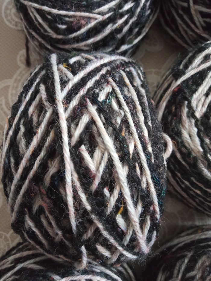 Lot de 6 Pelotes Fantaisies Multicolores (635g) - photo numéro 2