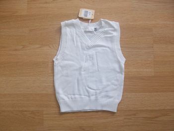 Pull Clayeux 2 ans neuf avec étiquette