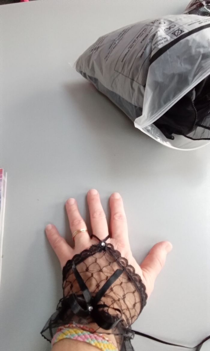 Déguisement Mercredi taille 10 ans - photo numéro 10