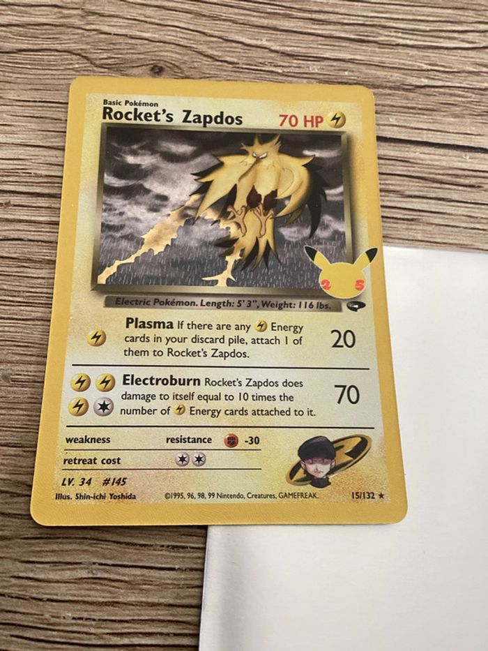 carte Pokémon 15/132 rocket’s zapdos célébration 25ans anglais ANG - photo numéro 2