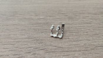 Pédalier pièce détachée miniature Bburago Burago Chevrolet Corvette C5 1997 coupé 1/18 1/18e 1/18ème