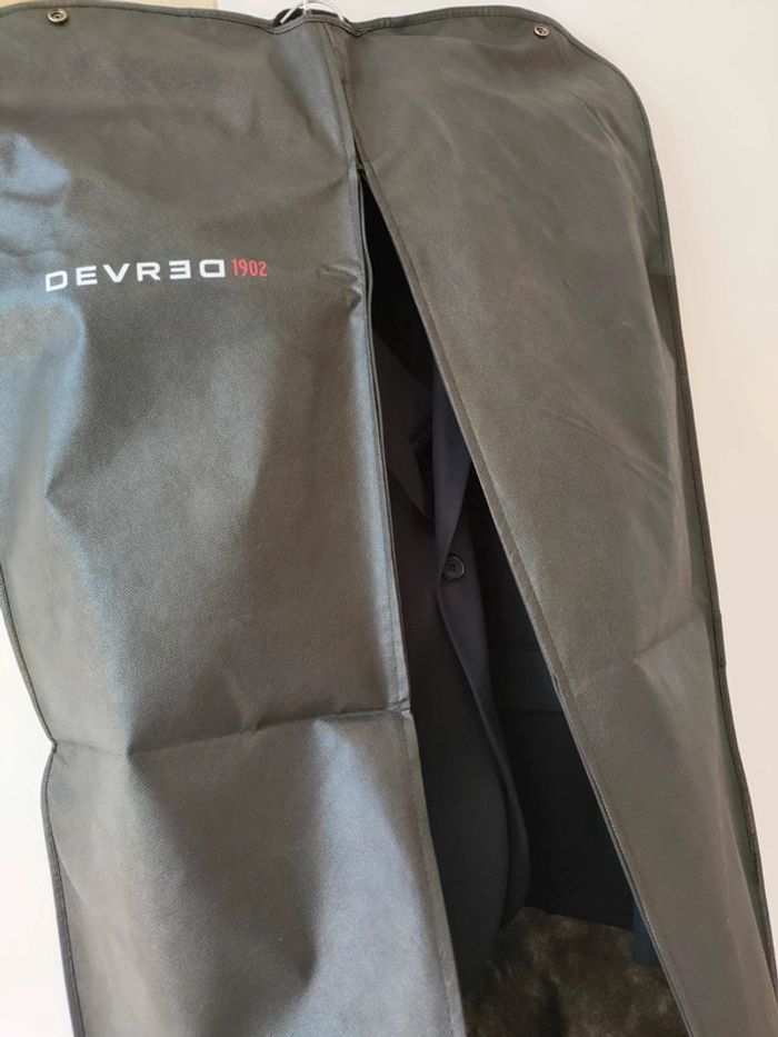 Costume deux pièces DEVRED bleu marine neuf veste taille 58 pantalon taille 46 housse - photo numéro 5