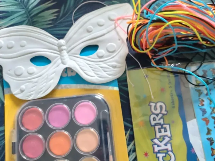 Lot d'activités créatives pour fille - photo numéro 3