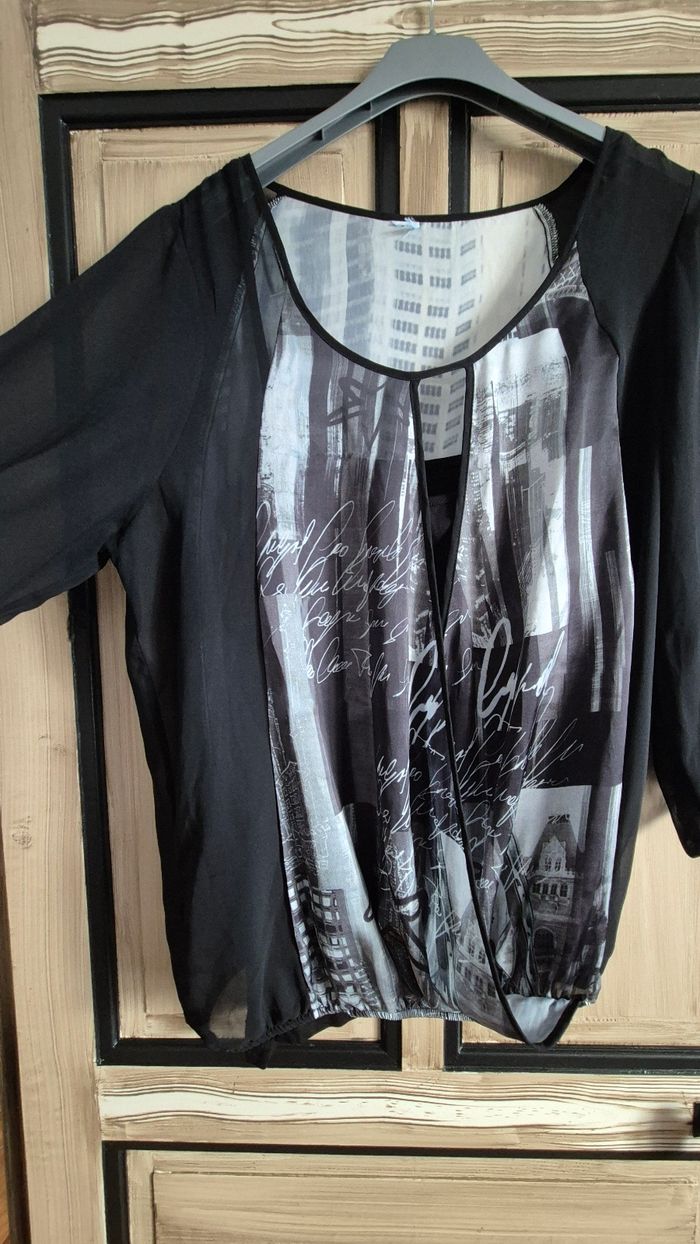 Joli haut - photo numéro 2