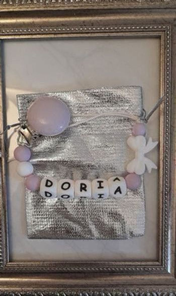 Attache tétine personnalisé avec adaptateur et pochette cadeau