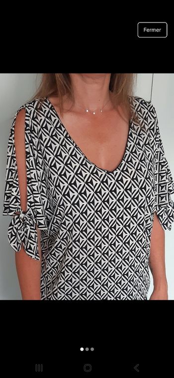 Haut élégant épaules dénudées