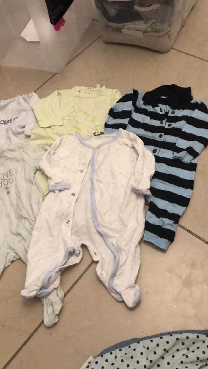 5 pyjamas - photo numéro 3