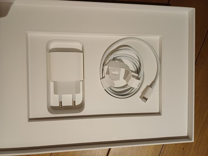 Ipad 8 32go wifi + cellular - photo numéro 2