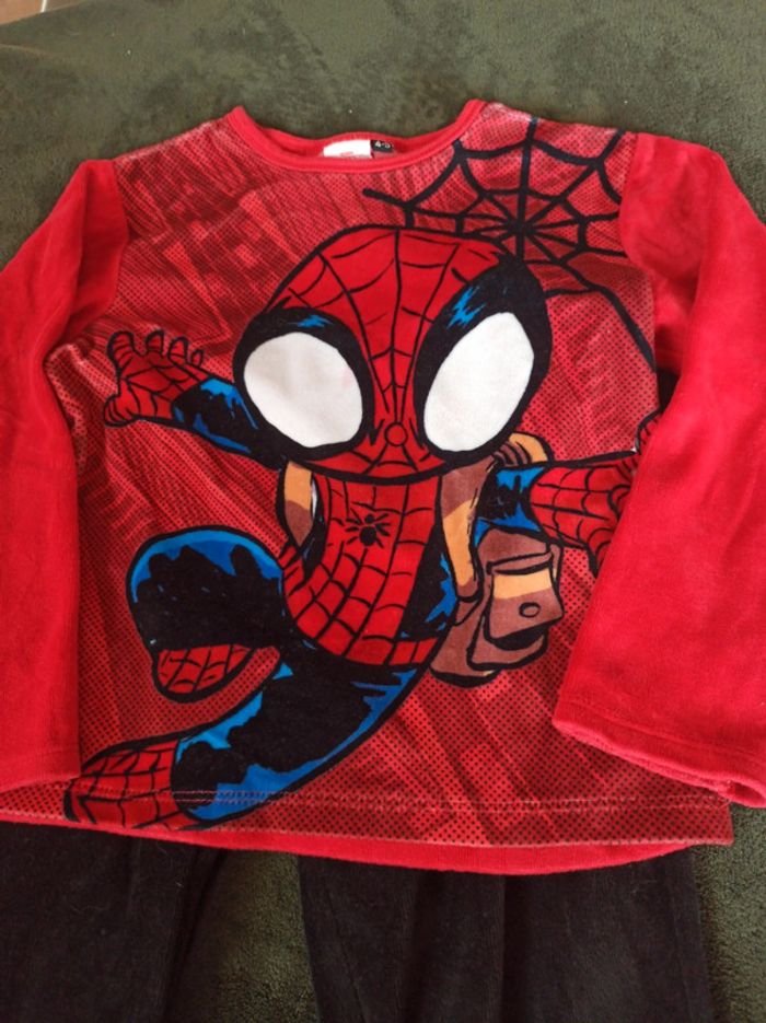 Pyjama velours spider man - photo numéro 2