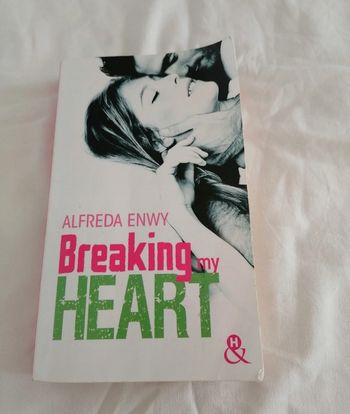 Livre breaking my heart