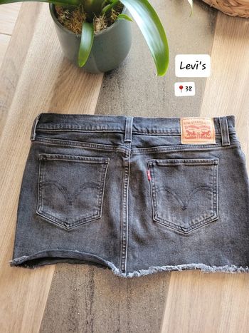 Jupe levi's 38