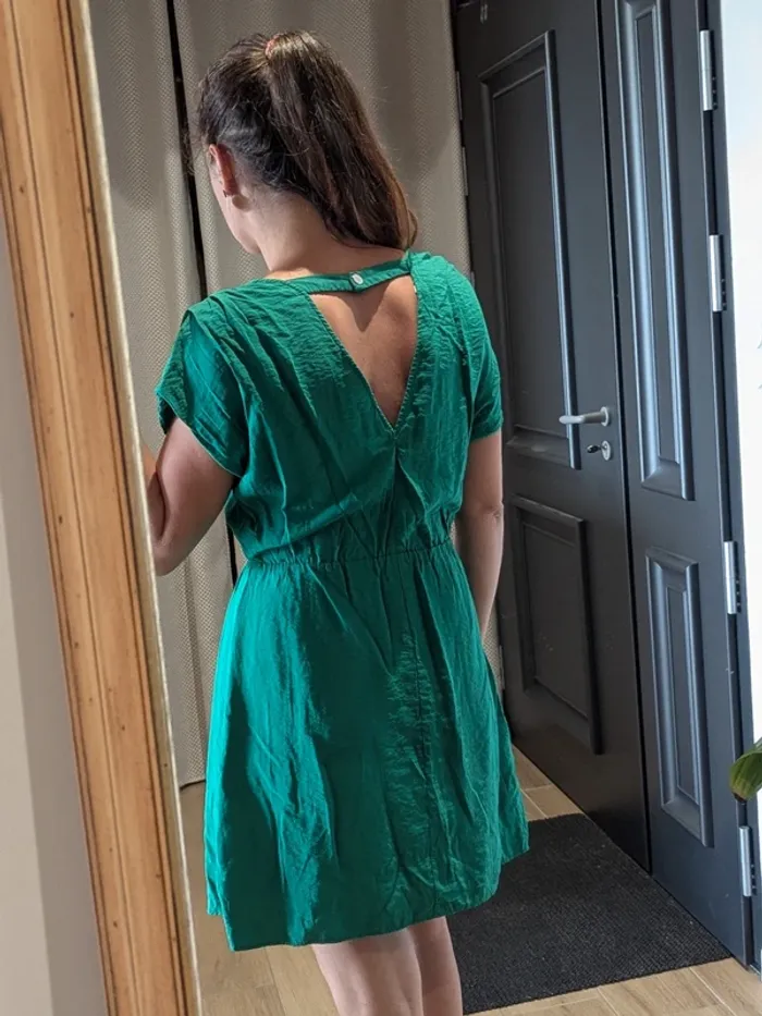 Robe Naf Naf 38 verte - photo numéro 3