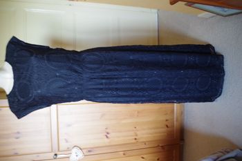 Iska London- Robe longue, dentelle noire T. 42