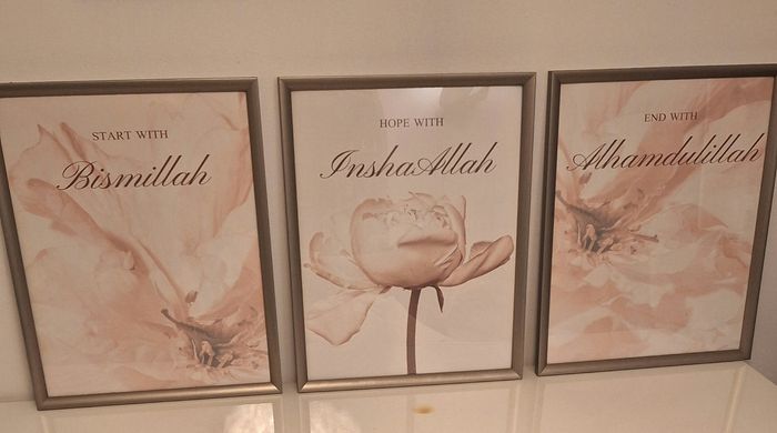 Triptyque 40x50cm avec cadre oriental fleuri